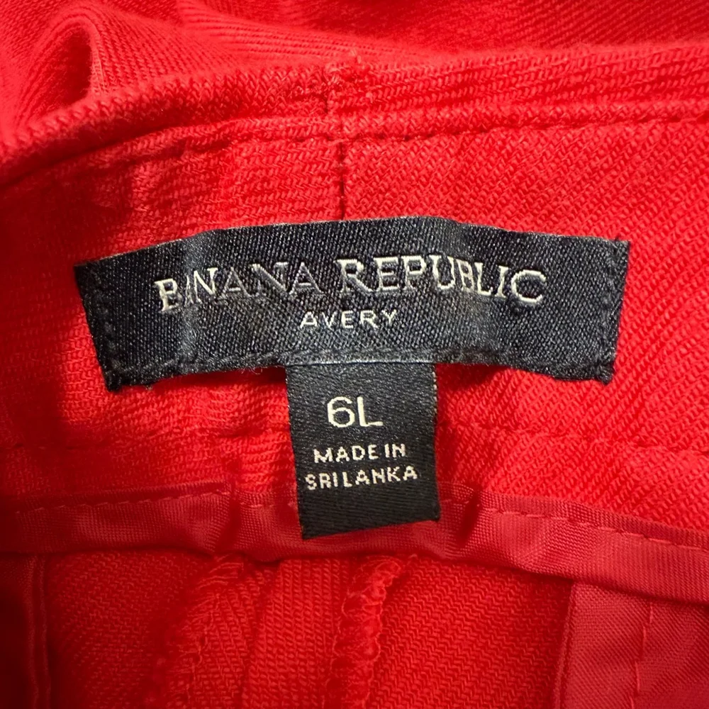 Banana Republic Avery Pants Size 6L Red